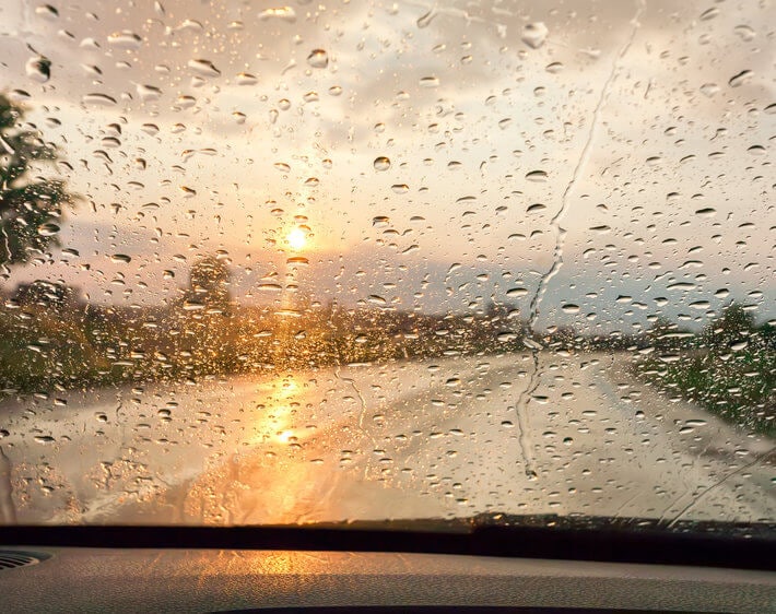 It’s Raining Safety Tips! 10 Hacks for Driving in the Rain