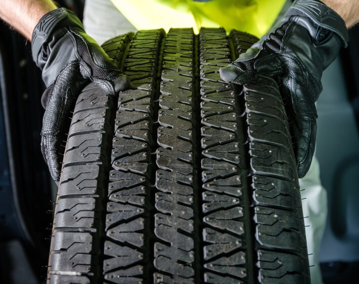 How to Cut Down on Tire Wear in the Winter