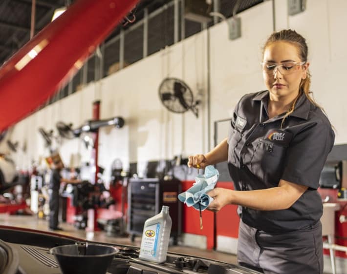 Should You Get an Oil Change? 6 Signs You Need One Now